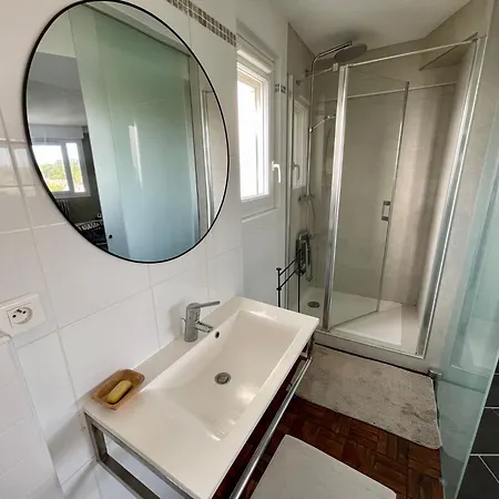 Vue Mer, Heol, 5eme Etage Apartment *