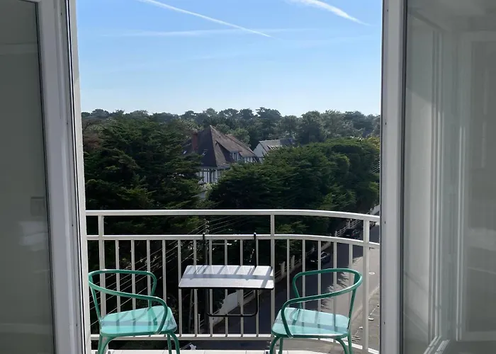 Vue Mer, Heol, 5eme Etage Apartment