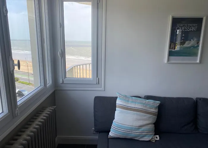 Vue Mer, Heol, 5eme Etage Apartment *